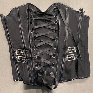 Black lace-up corset